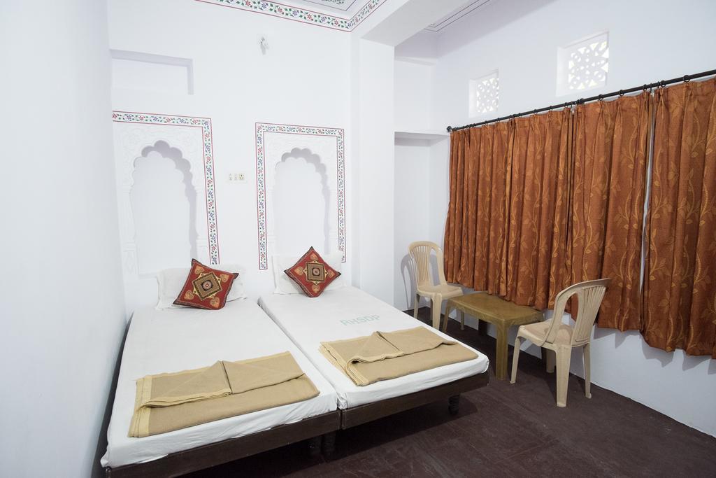 Devi Vilas Guest House Udaipur Luaran gambar